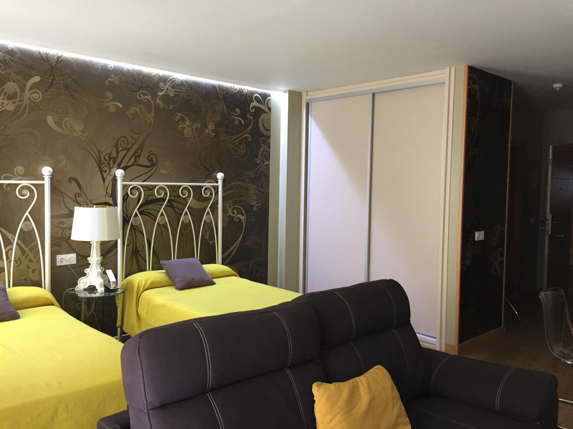 Apartamentos Parking Mérida Buitenkant foto
